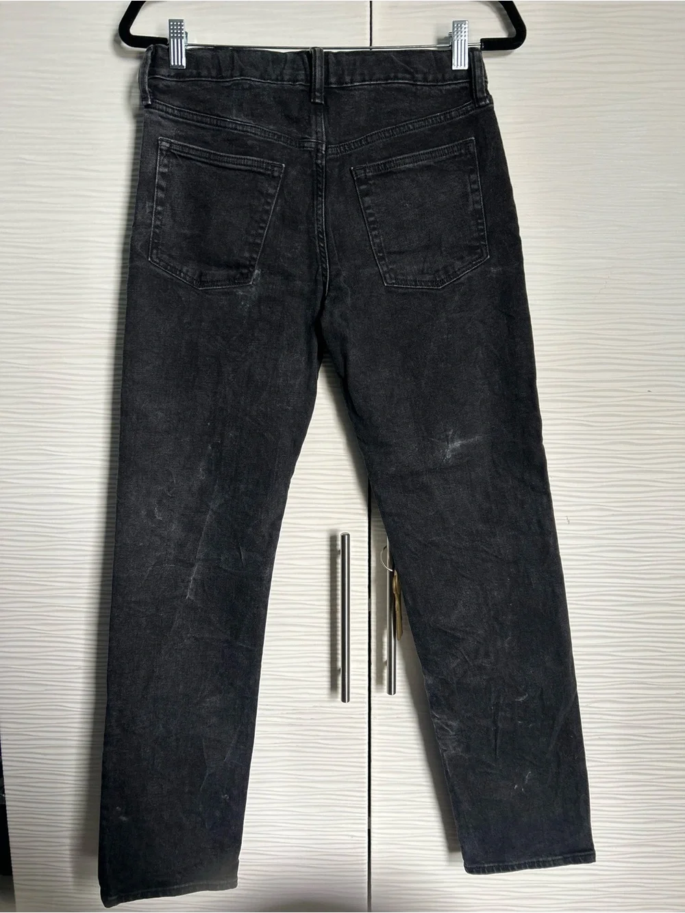 GAP slim silhouette